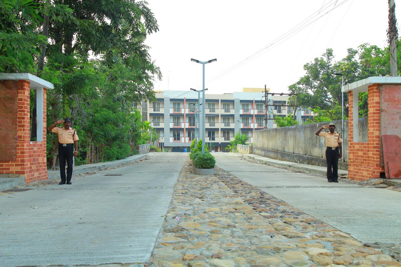 Five Falls Resort Kuttālam Eksteriør billede
