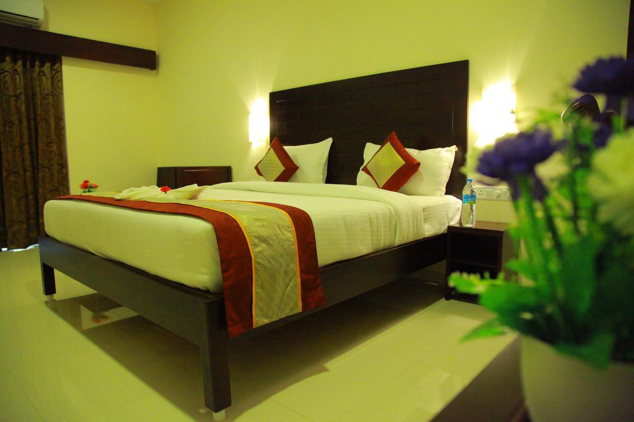 Five Falls Resort Kuttālam Eksteriør billede